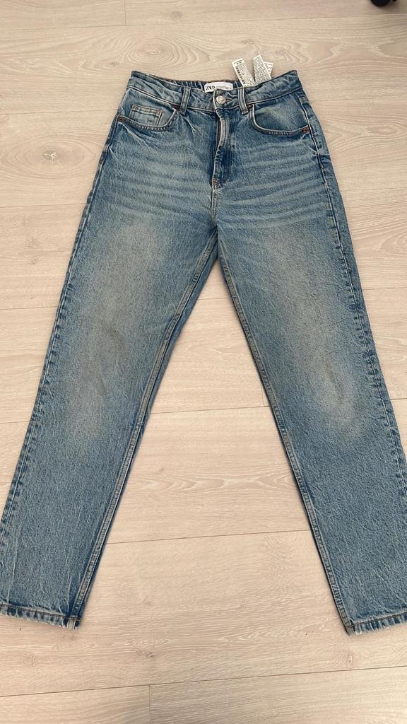 Zara low rise bootcut jeans - Maat 32 (USA 0), Ophalen of Verzenden, Nieuw, Blauw, W27 (confectie 34) of kleiner