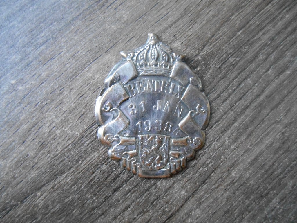 Plaatje Beatrix 31 januari 1938, Ophalen of Verzenden, Gebruikt, Nederland, Overige typen