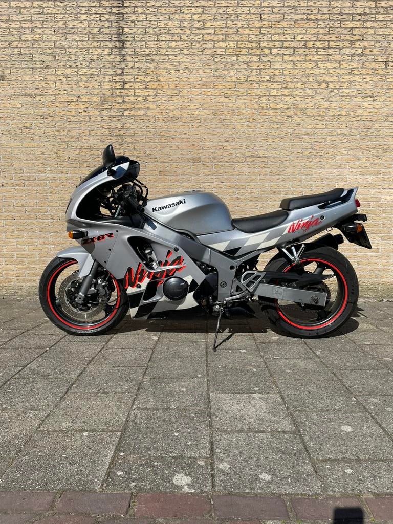 Mooie en goed onderhouden Kawasaki zx6r -ninja motorfiets, Motoren, Motoren | Kawasaki, 4 cilinders, Motorrijbewijs A, Gebruikt