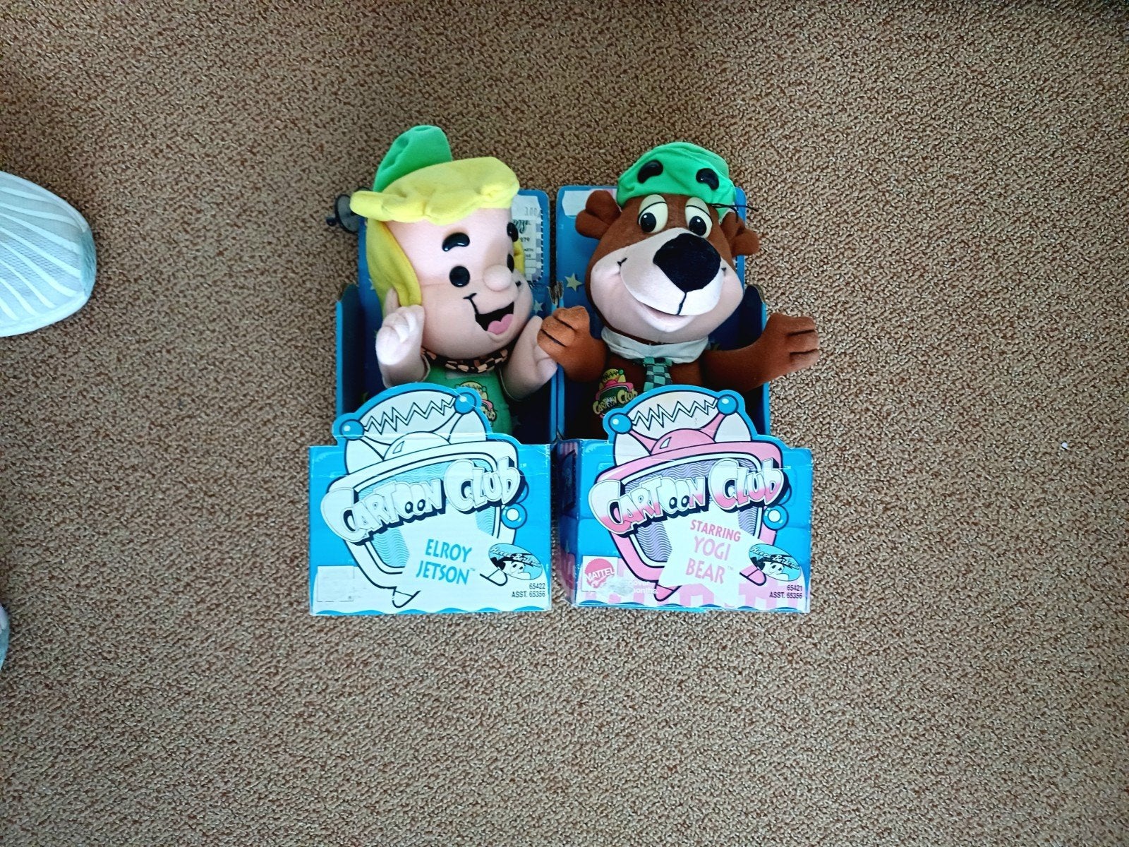 Hanna Barbera yogi bear Elroy Jetsons plush knuffel, Ophalen of Verzenden, Overige figuren, Gebruikt, Beeldje of Figuurtje