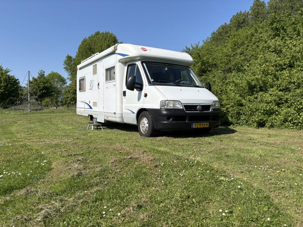 Bürstner T T615 (1045670), Chemisch toilet, Reservewiel, Fiat, Luifel