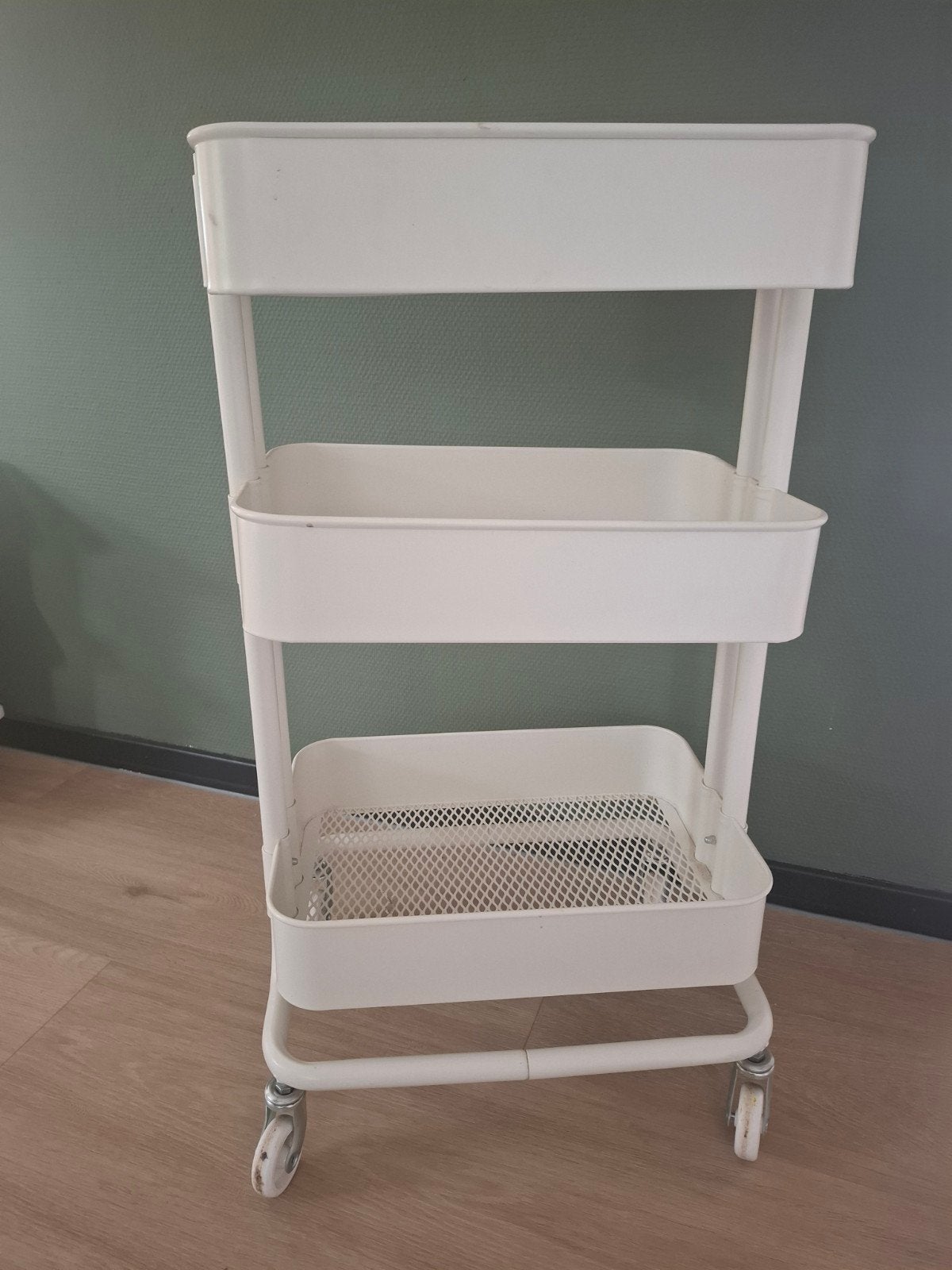 Ikea Roskag roltafel, Ophalen, Zo goed als nieuw