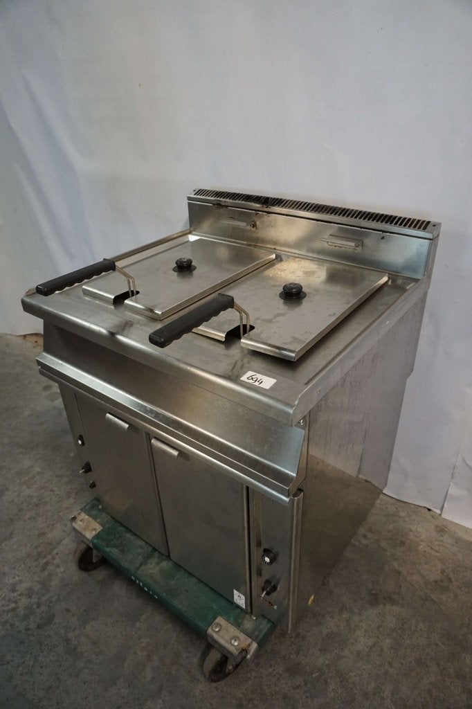 RVS Horeca Gazi dubbele frituur friteuse, Fornuis, Frituur en Grillen, Gebruikt, Niet ingevuld, Niet ingevuld