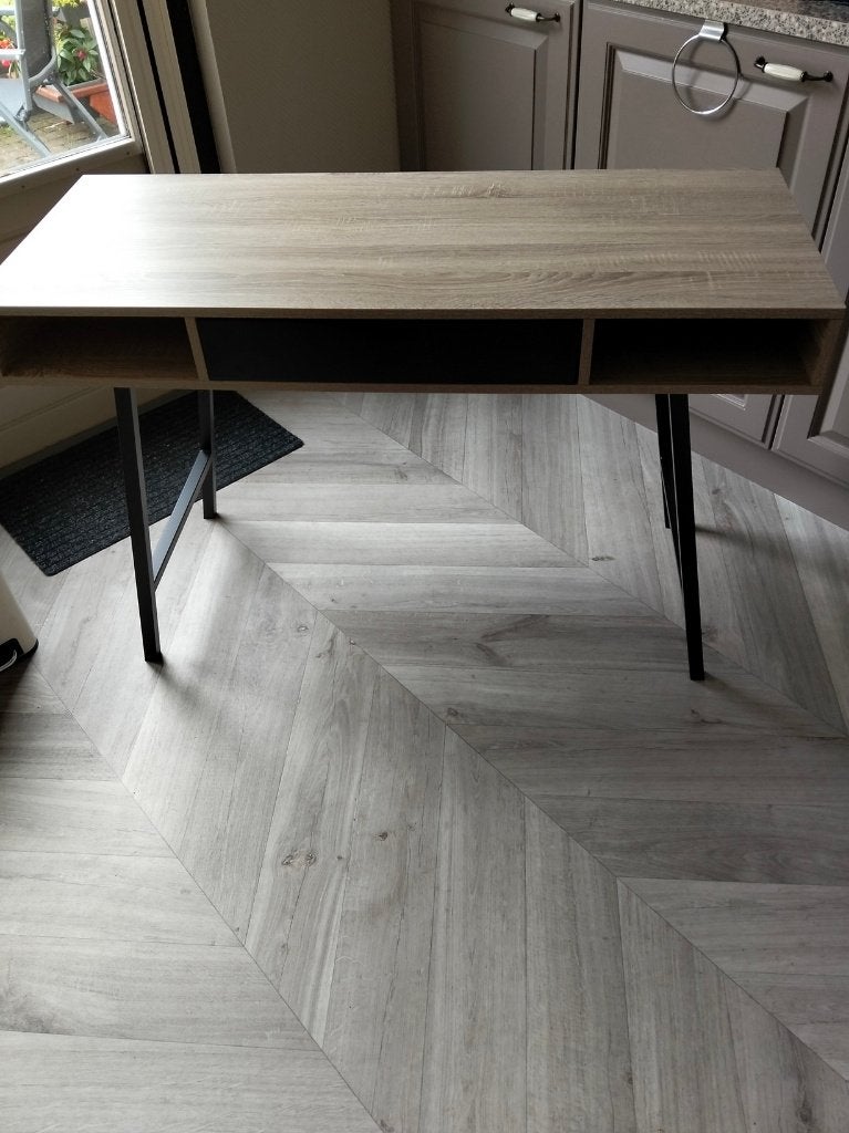 modern buro (bureau), 120 cm, Spaanplaat of MDF, Nieuw, Ophalen of Verzenden