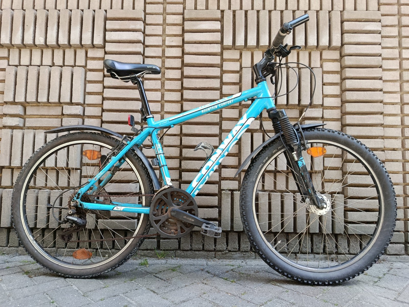 MTB Conway MC 400
met 21 versnellingen Shimano -opknapper, 45 tot 49 cm, Ophalen, Gebruikt, Overige merken