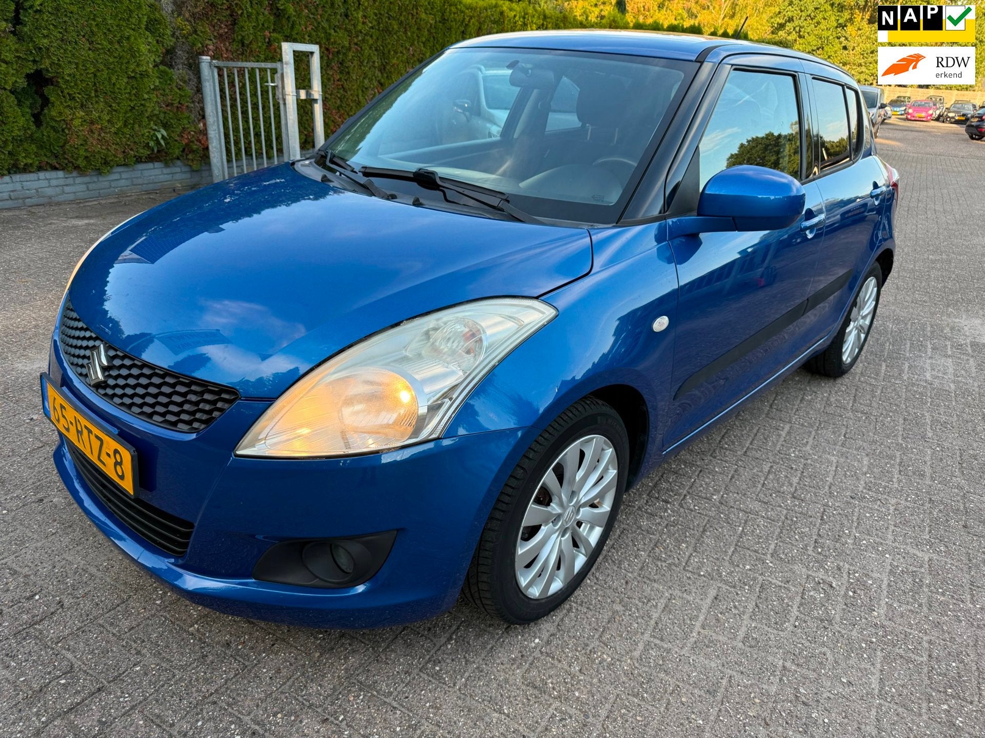 Suzuki Swift 1.2 5-DRS Exclusive EASSS ECC CRUISE LMV KEYLES, Voorwielaandrijving, Stof, Gebruikt, 4 cilinders