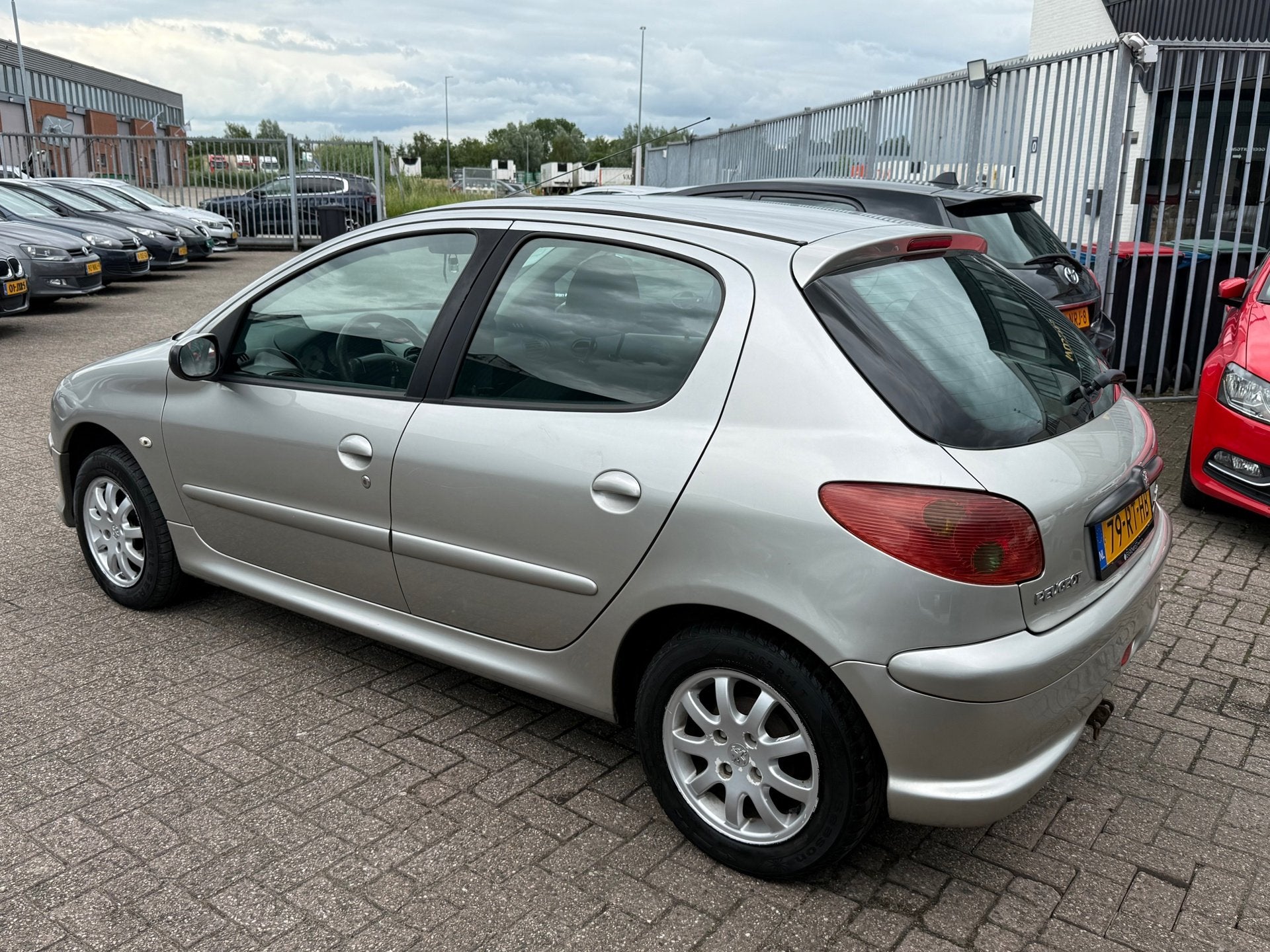 Peugeot 206 Gereserveerd!, Auto's, Peugeot, Voorwielaandrijving, Stof, 31 €/maand, 4 cilinders