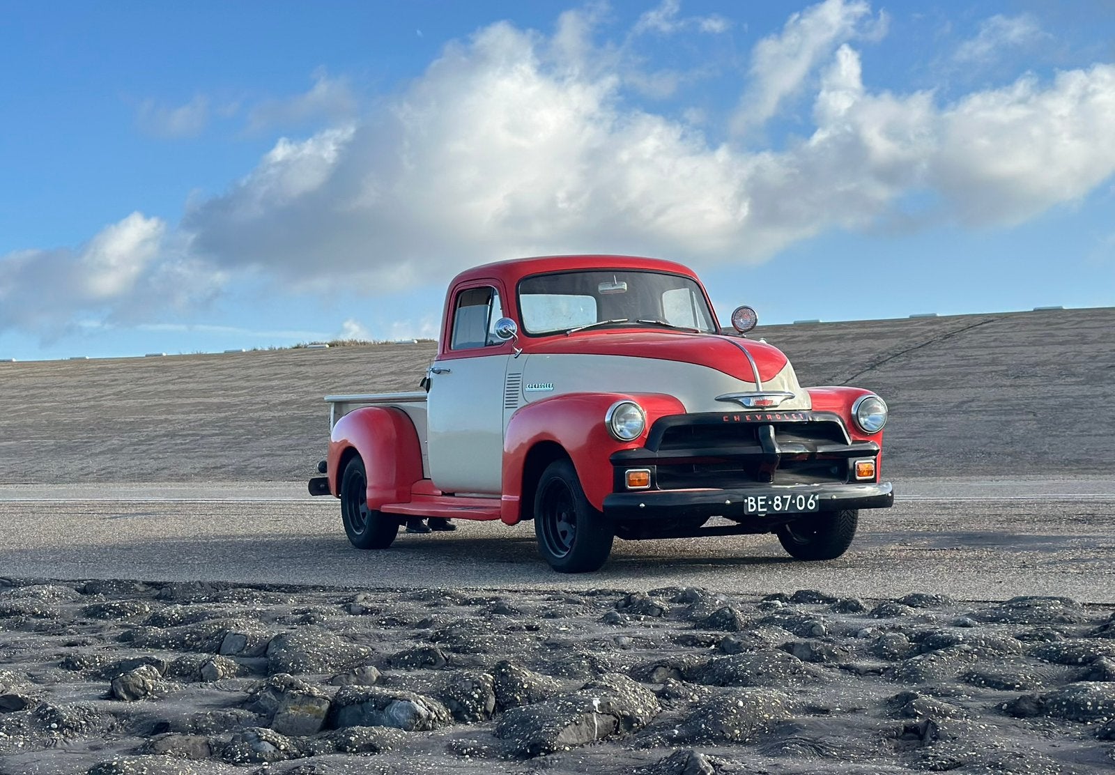 Chevrolet 1954, Achterwielaandrijving, Handgeschakeld, Particulier, Geïmporteerd