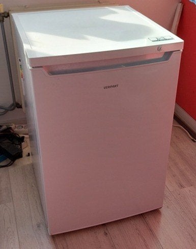 Veripart Vrieskast VPVR701 - Compact en Energiezuinig, Ophalen, Gebruikt, Minder dan 60 cm, 85 tot 120 cm