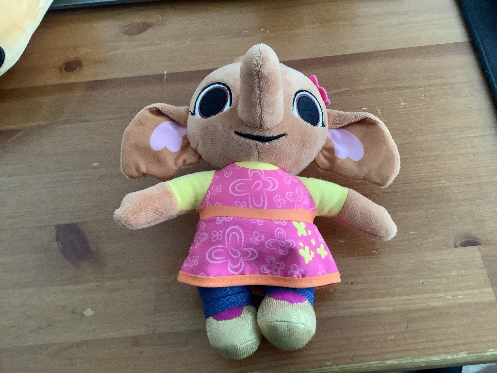 Bing knuffel: Sula. 20 cm knisperoortjes, Ophalen of Verzenden, Zo goed als nieuw, Overige typen, Met label