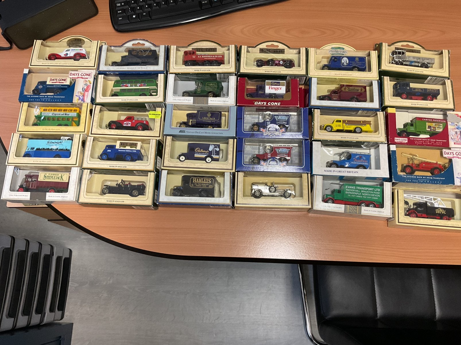 Lledo verzameling, Ophalen of Verzenden, Zo goed als nieuw, Auto