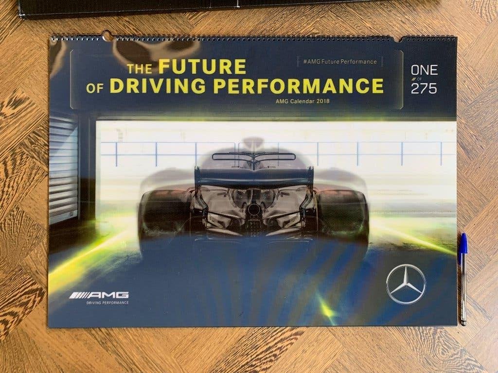Zeer grote kalender Mercedes-AMG Project One 2018 nieuw, Ophalen of Verzenden, Jaarkalender, Nieuw