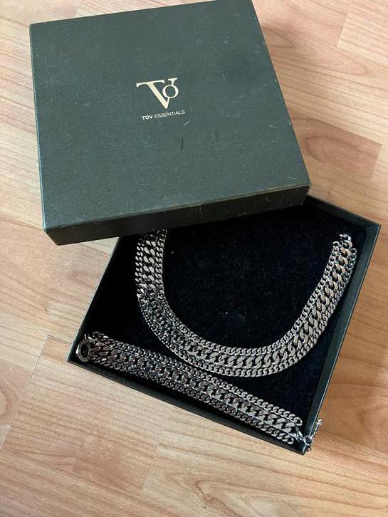 TOV Essentials Ketting en Armband Set - Zilverkleurig, Ophalen of Verzenden, Zo goed als nieuw, Zilver, Overige materialen