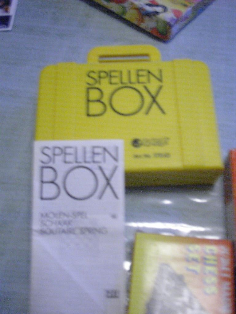 Spellenbox met Molenspel,Schaakspel Solitaire, Hobby en Vrije tijd, Gezelschapsspellen | Bordspellen, Een of twee spelers, Ophalen of Verzenden