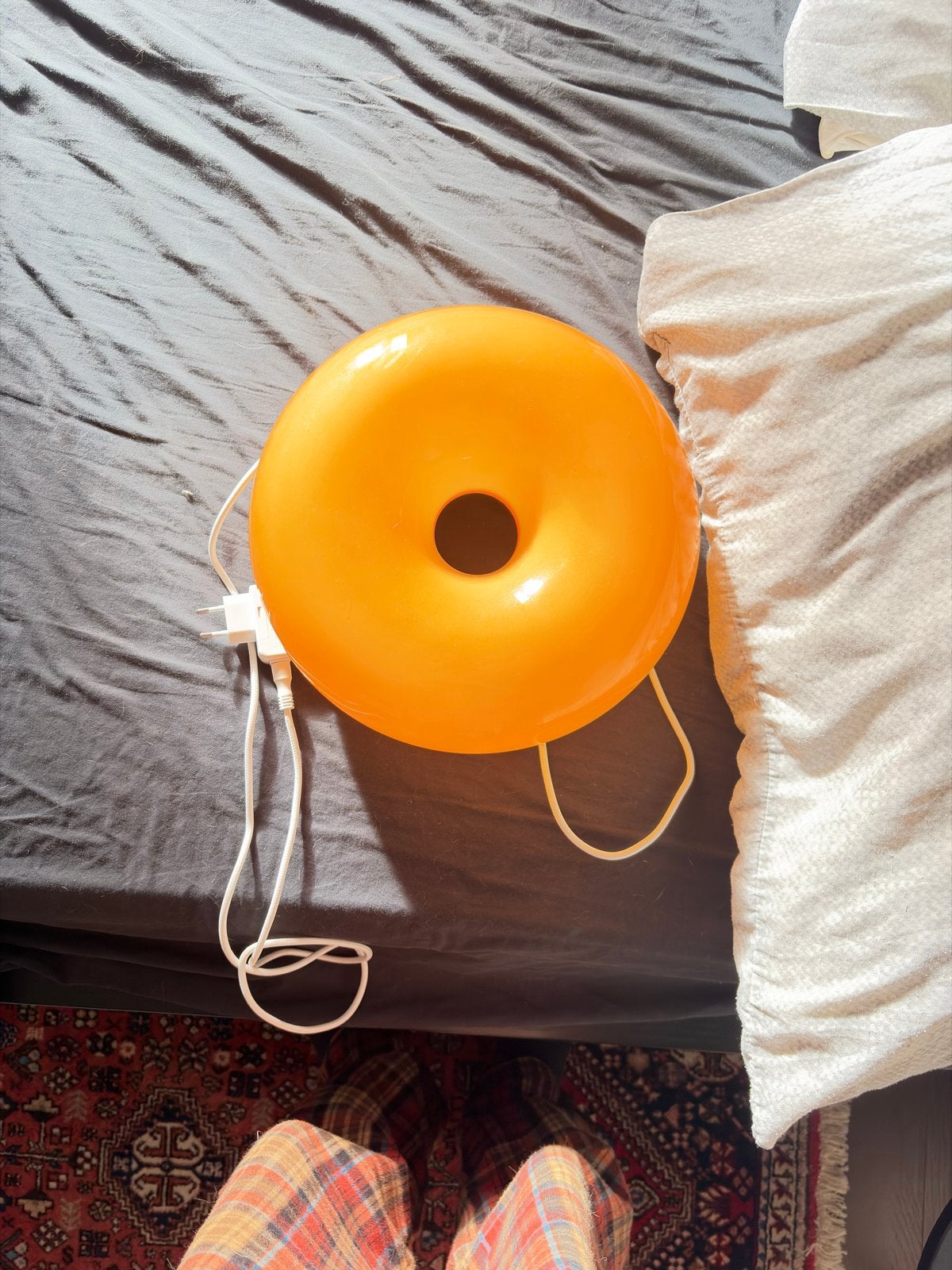 IKEA Varmblixt LED donut lamp - Oranje, Ophalen, Kunststof, IKEA, Zo goed als nieuw