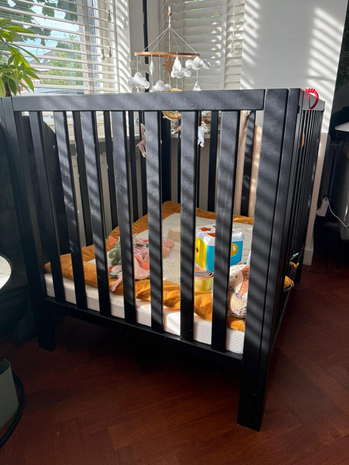 Cabino Baby Box Nova
Zwart, Kinderen en Baby's, Boxen, Ophalen