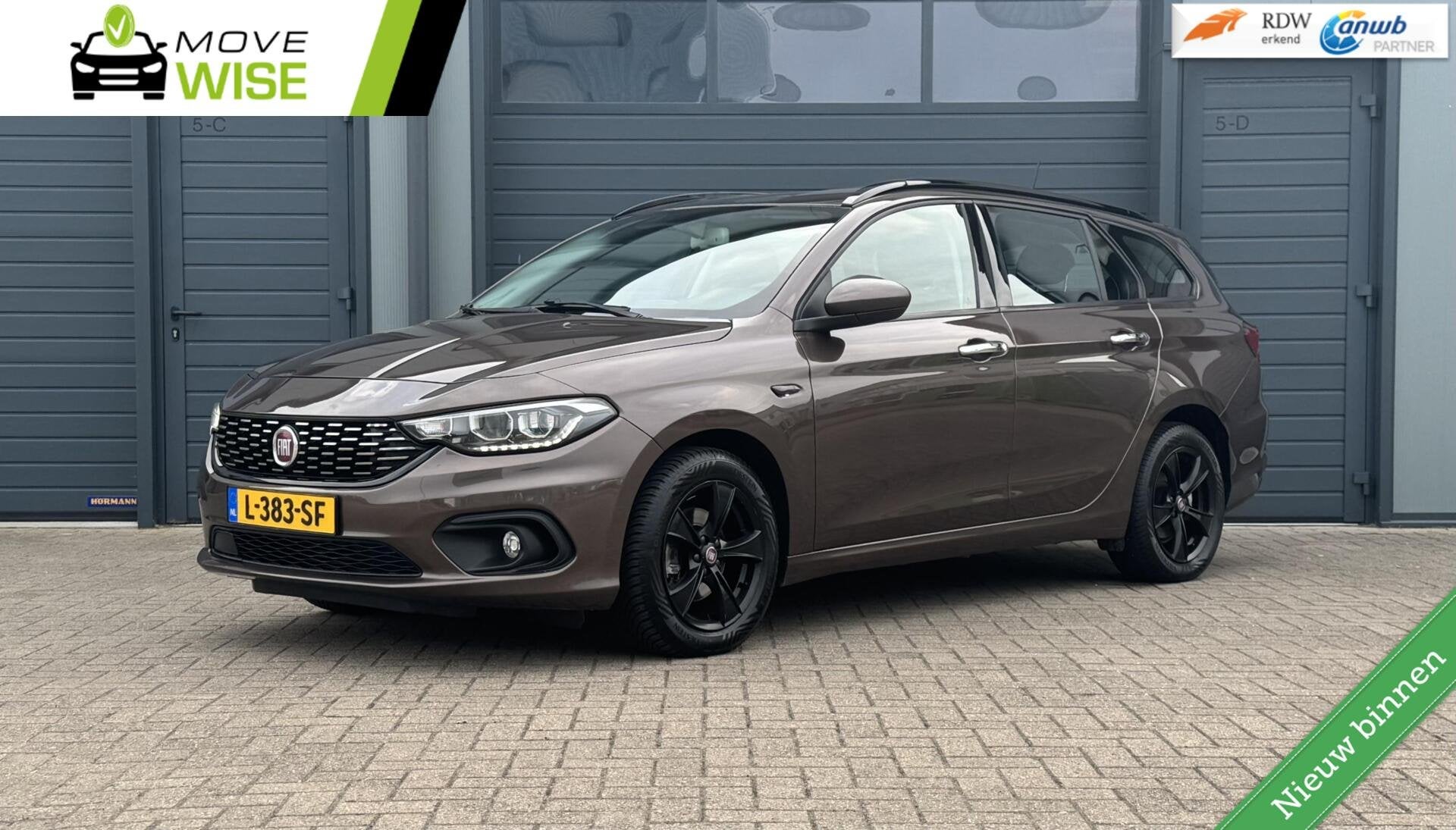 Fiat Tipo Stationwagon 1.4 -120pk T-Jet 16v Business Lusso |, Auto's, Fiat, Voorwielaandrijving, Stof, 4 cilinders, Bruin