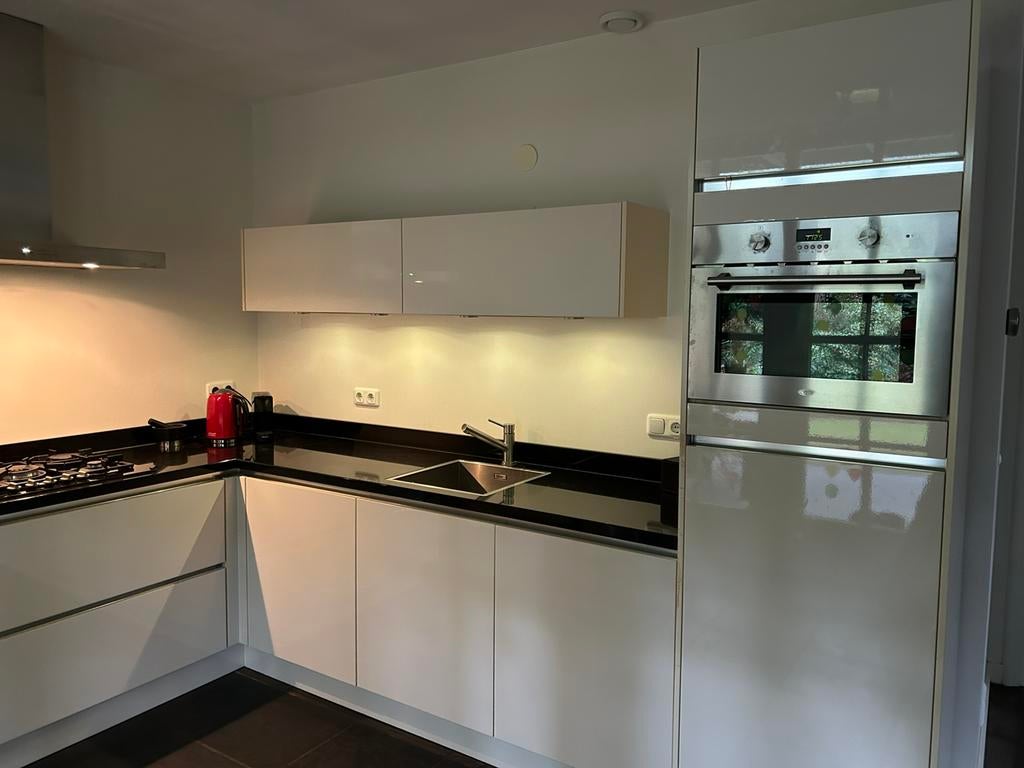 Keuken t.e.a.b, Huis en Inrichting, Keuken | Complete keukens, Ophalen, Gebruikt, Wit, Hoekkeuken