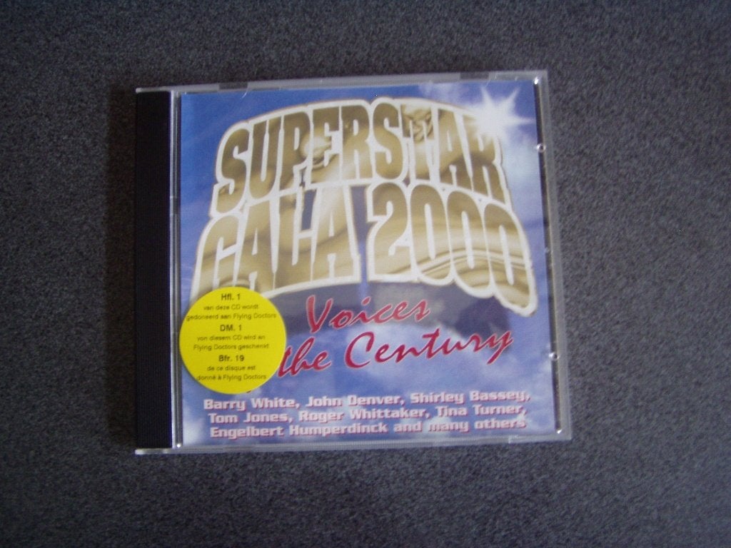 CD Superstar Gala 2000, Ophalen of Verzenden, Zo goed als nieuw, Pop, Verzamelalbum