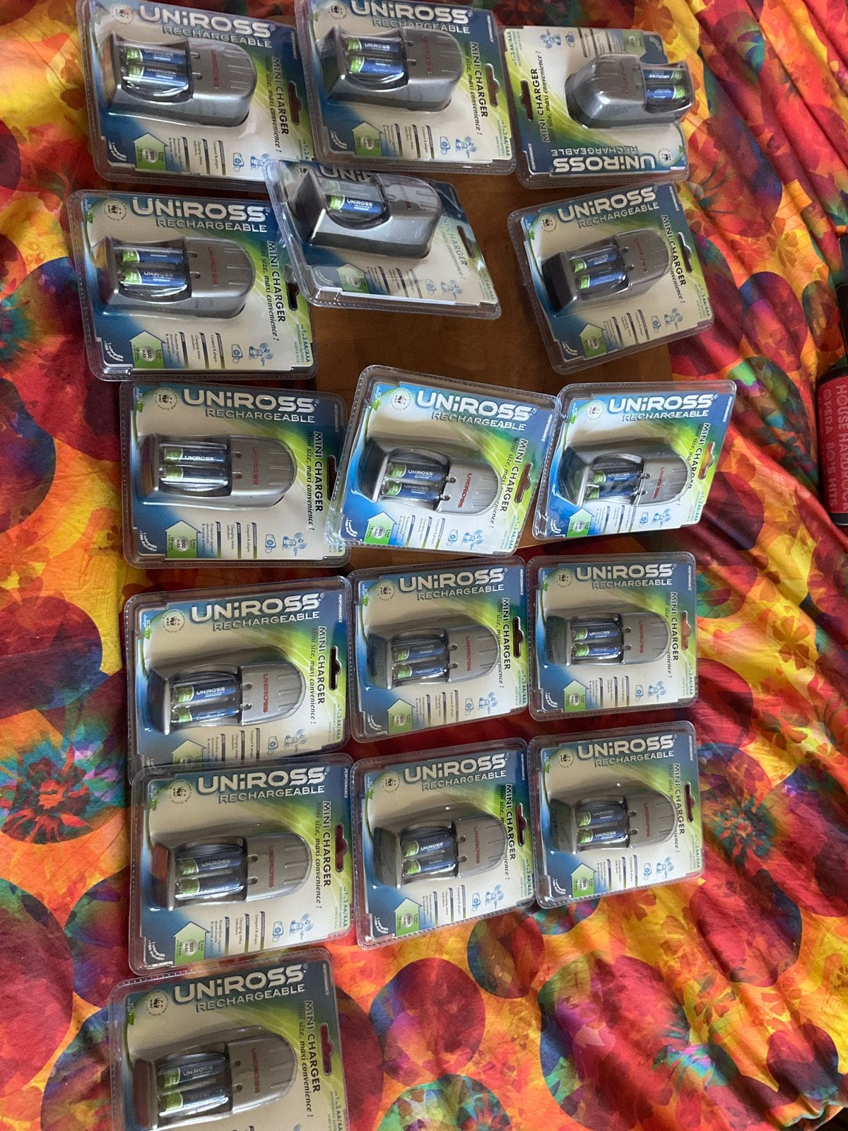 32 Uniross Oplaadbare AAA 1000 Batterijen €25 GEEN DURACALL, Audio, Tv en Foto, Accu's en Batterijen, Ophalen of Verzenden, Nieuw