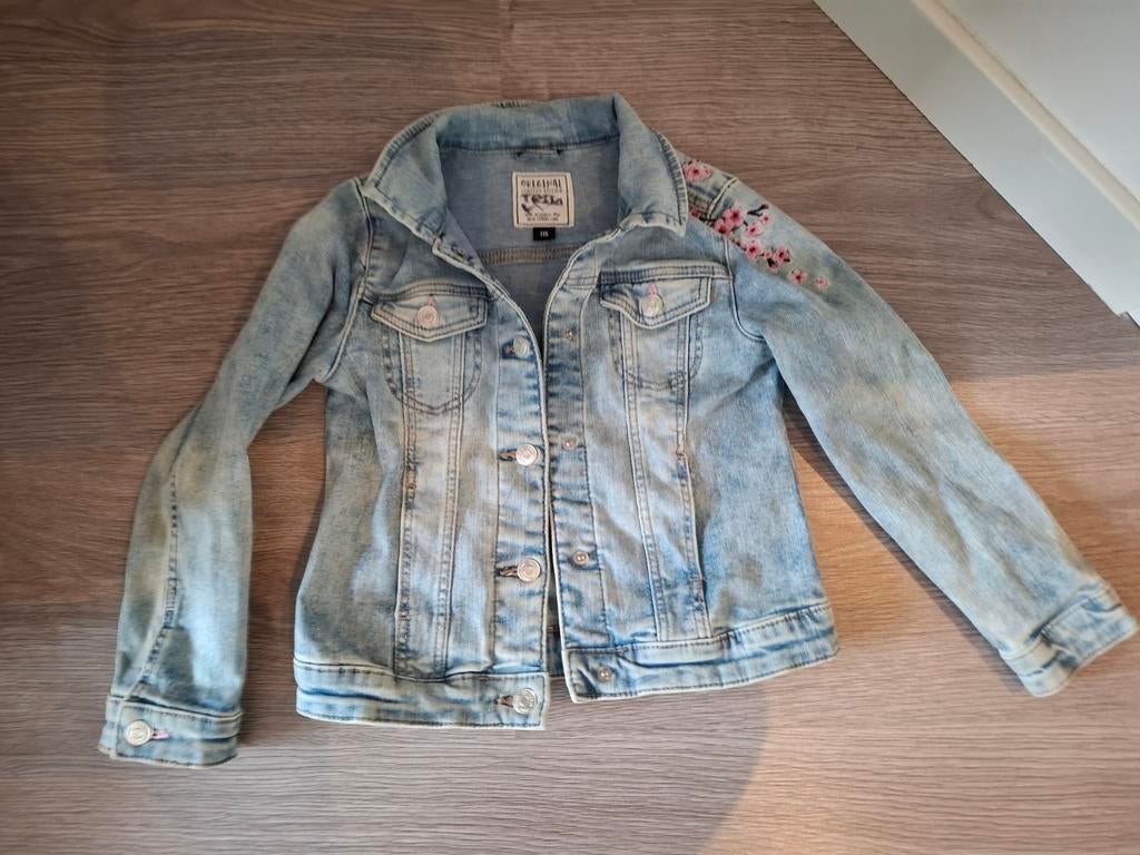 Spijkerjasje meisjes maat 116, Ophalen of Verzenden, Zo goed als nieuw, Meisje, Jas