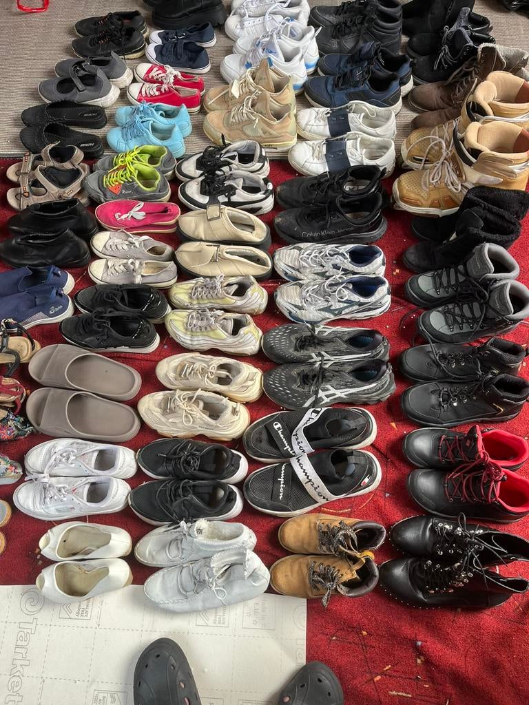 Schoenen, Ophalen of Verzenden, Zo goed als nieuw, Zwart, Sneakers of Gympen
