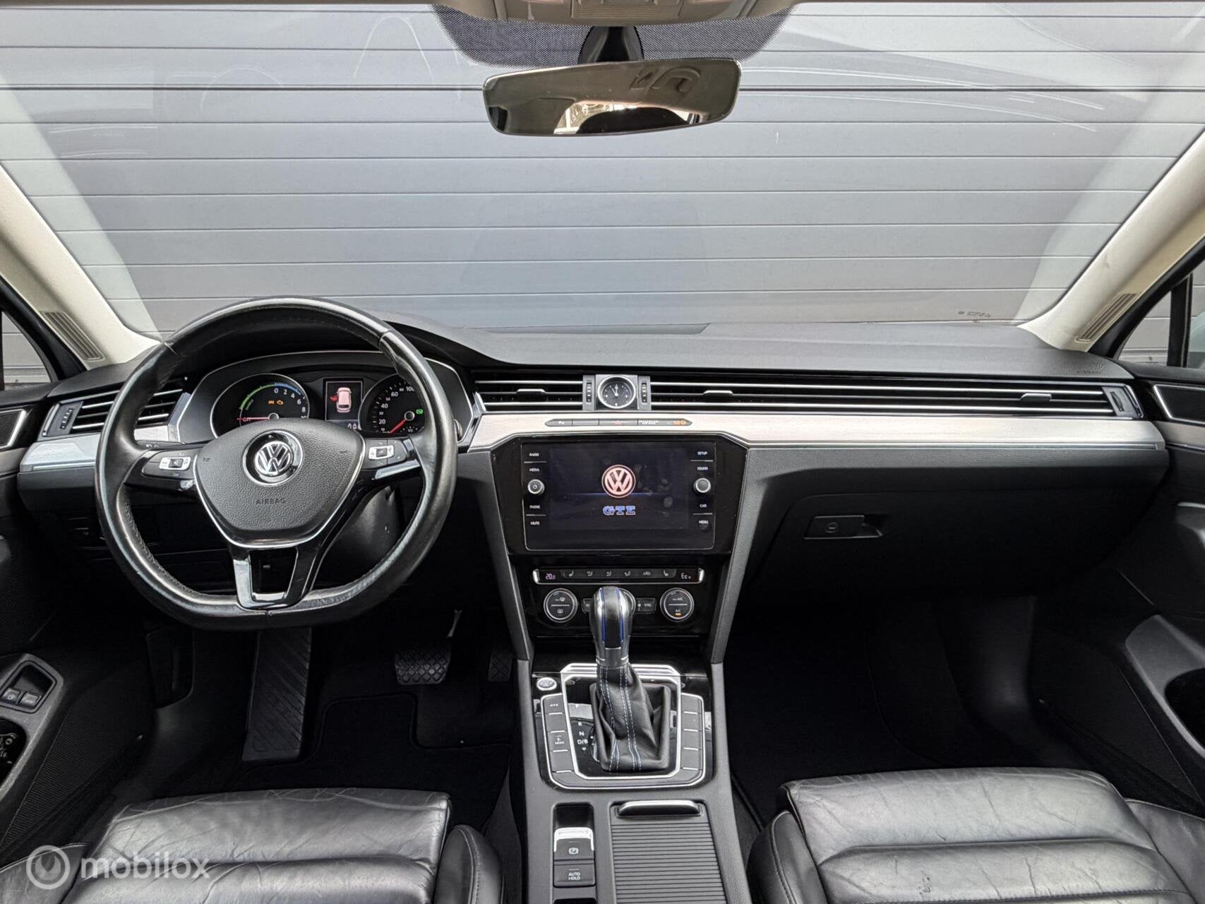 Volkswagen Passat Variant 1.4 TSI GTE VOLLEER*MASSAGE*PDC*19, Auto's, Volkswagen, Automatische klimaatregeling, Gebruikt, 4 cilinders