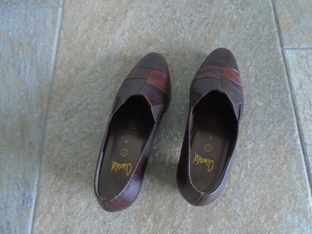 NIEUWE MERK LEREN KWALITEITS SCHOENEN maat 5 (38), Ophalen of Verzenden, Nieuw, Bruin, Schoenen met lage hakken
