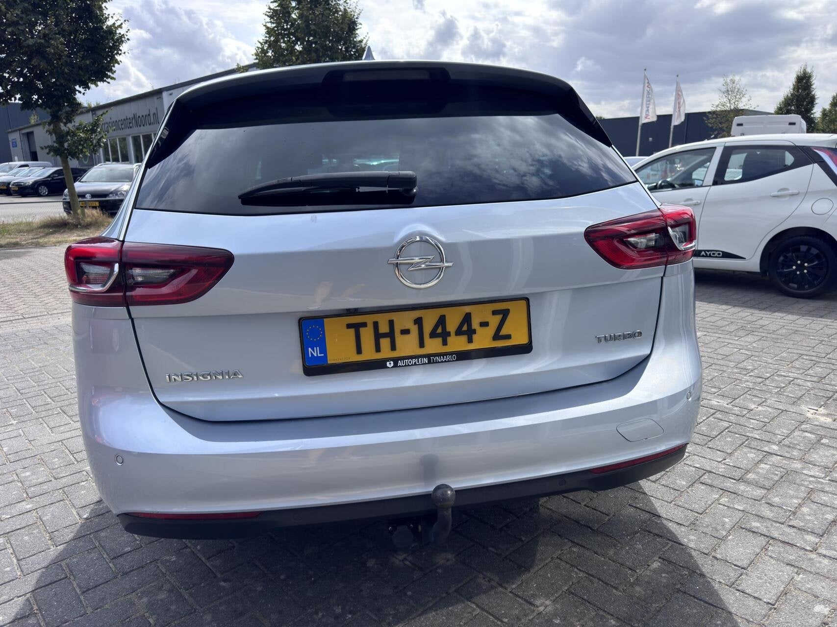 Opel Insignia Sports Tourer 1.5 Turbo Exclusive Automaat HUD, 730 kg, Gebruikt, Euro 6, 4 cilinders