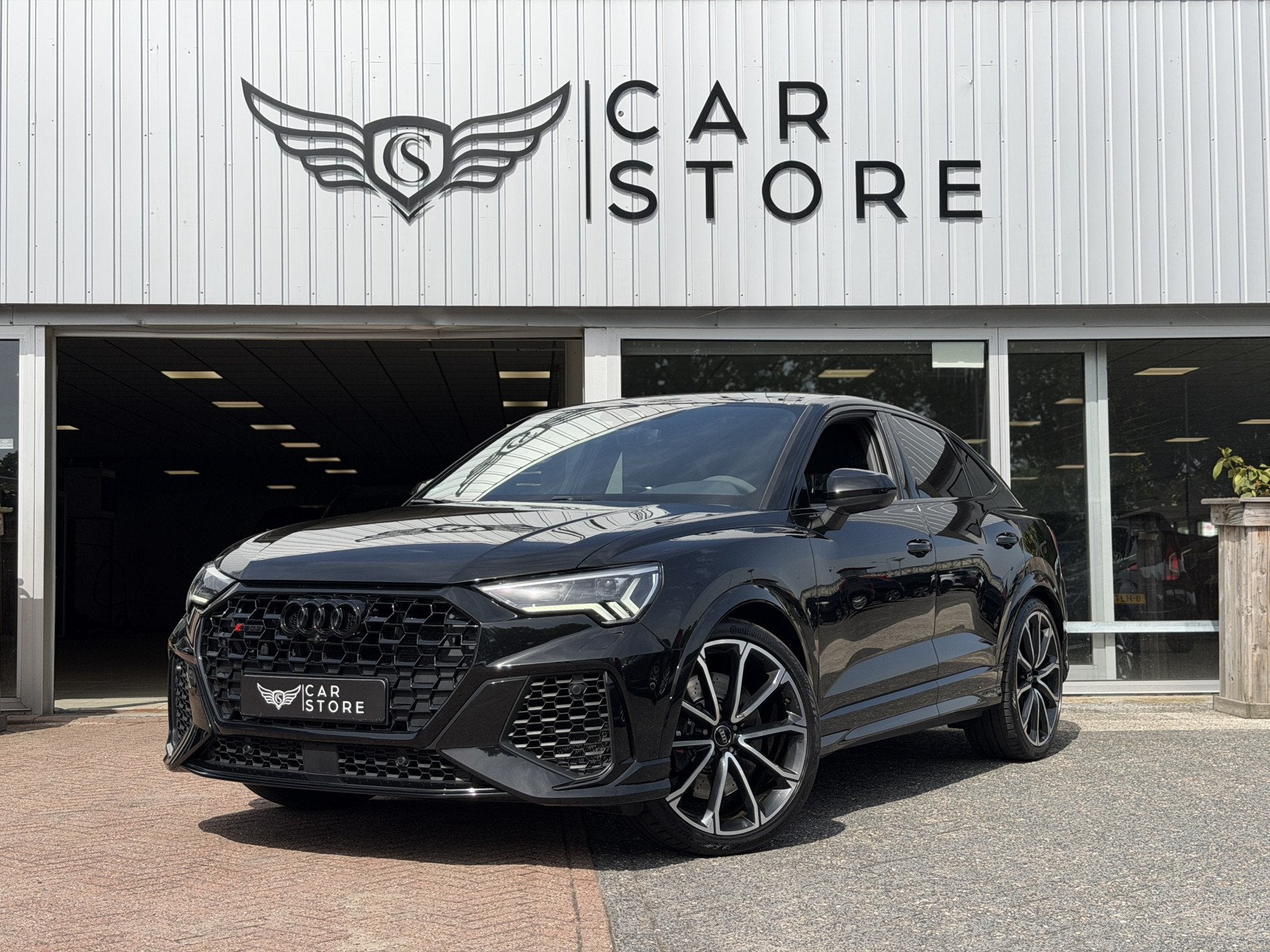 Audi RSQ3 Sportback TFSI RS |B&O|MATRIX|ALCANTARA|ACC|VIRTUA, Automaat, Gebruikt, 1675 kg, Zwart