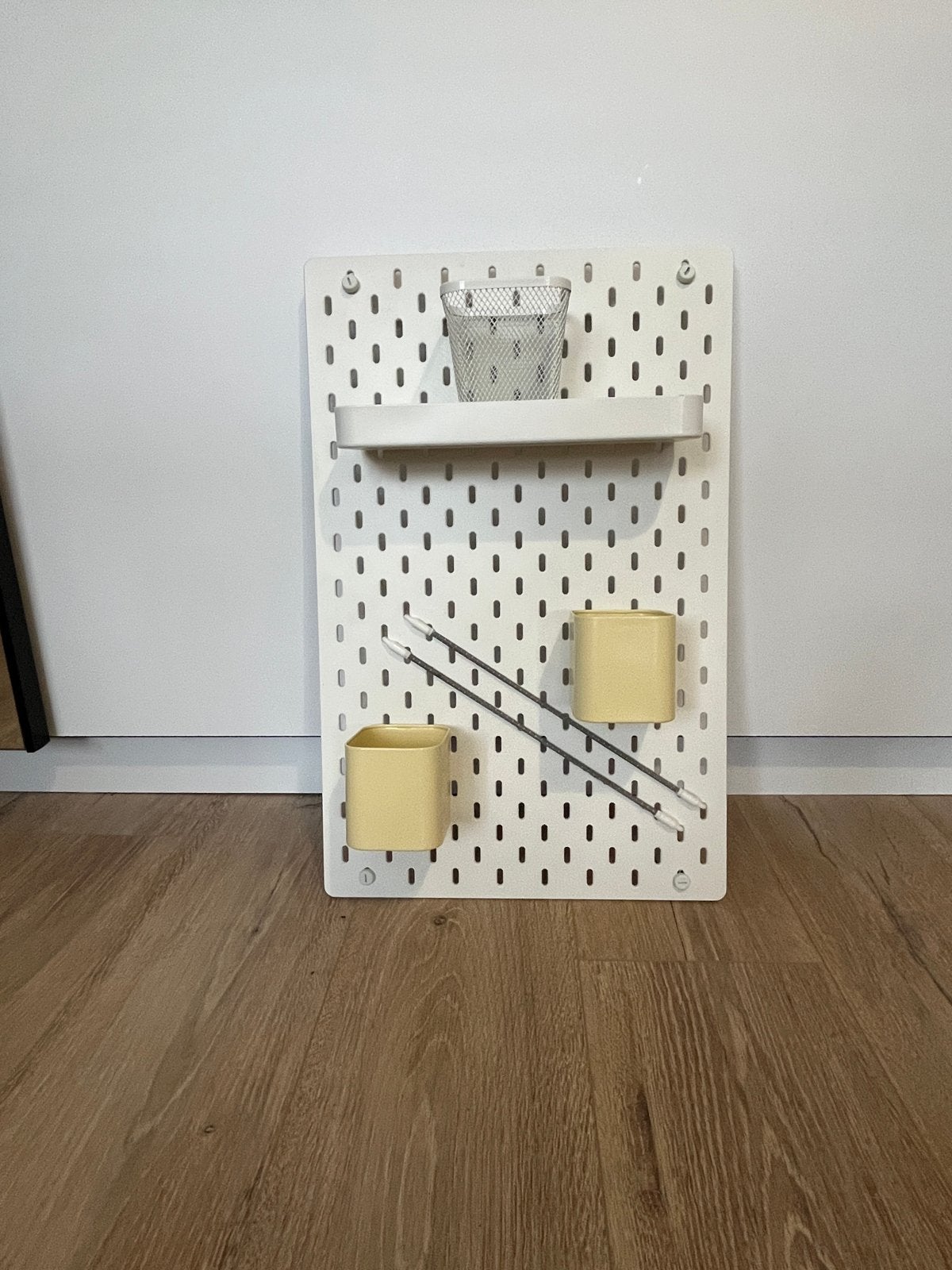 Ikea pegboard Skadis met accessoires, Ophalen