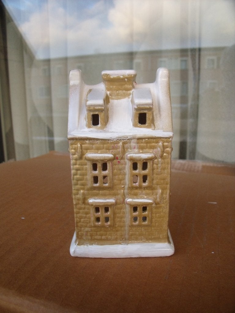 Goudkleurig postcode loterij huisje nummer 8, Diversen, Ophalen of Verzenden, Zo goed als nieuw