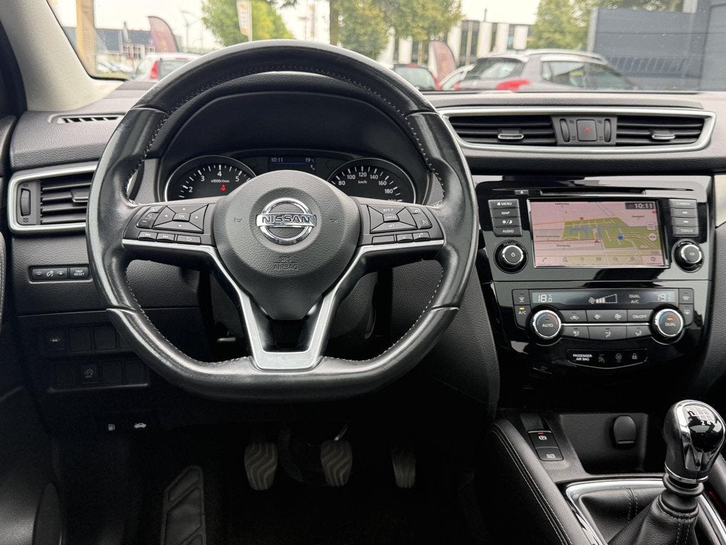 Nissan Qashqai 1.3 DIG-T Tekna + 2e Eigenaar,Pano,Navi,Camer, Auto's, Voorwielaandrijving, 687 kg, Gebruikt, Euro 6