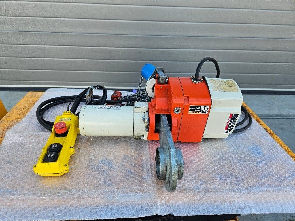 Kito 240 Elektrische Kettingtakel / Lier, Gebruikt, Info@vanslootengroep.nl, Ophalen of Verzenden, Kito