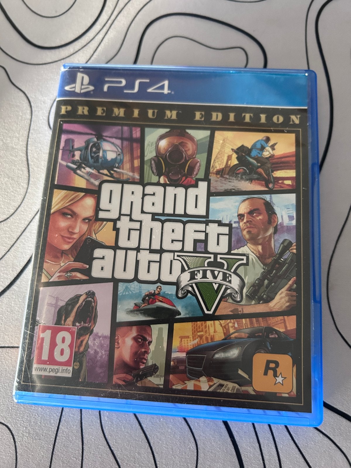 Grand Theft Auto V (GTA 5) Premium Edition PS4, Spelcomputers en Games, Games | Sony PlayStation 4, Avontuur en Actie, Online