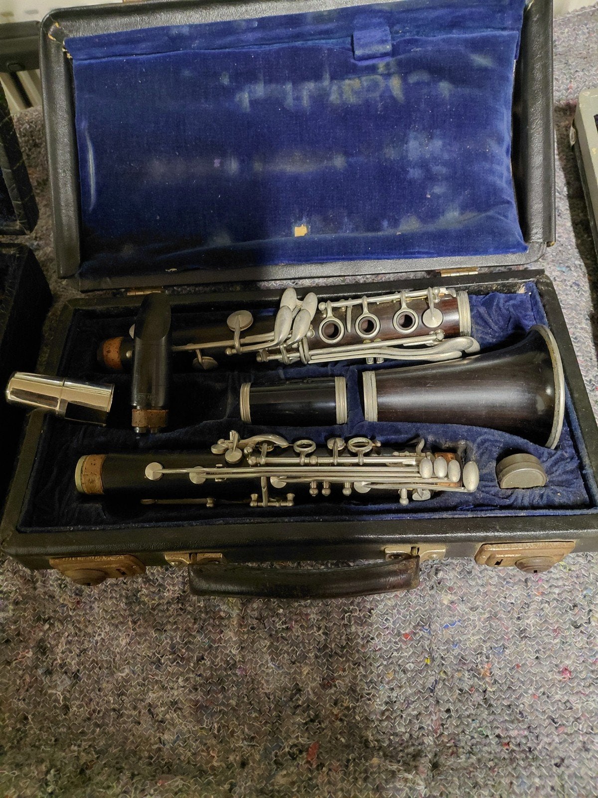 3  oude  klarinetten met koffer, Ophalen, Gebruikt, Hout, Met koffer