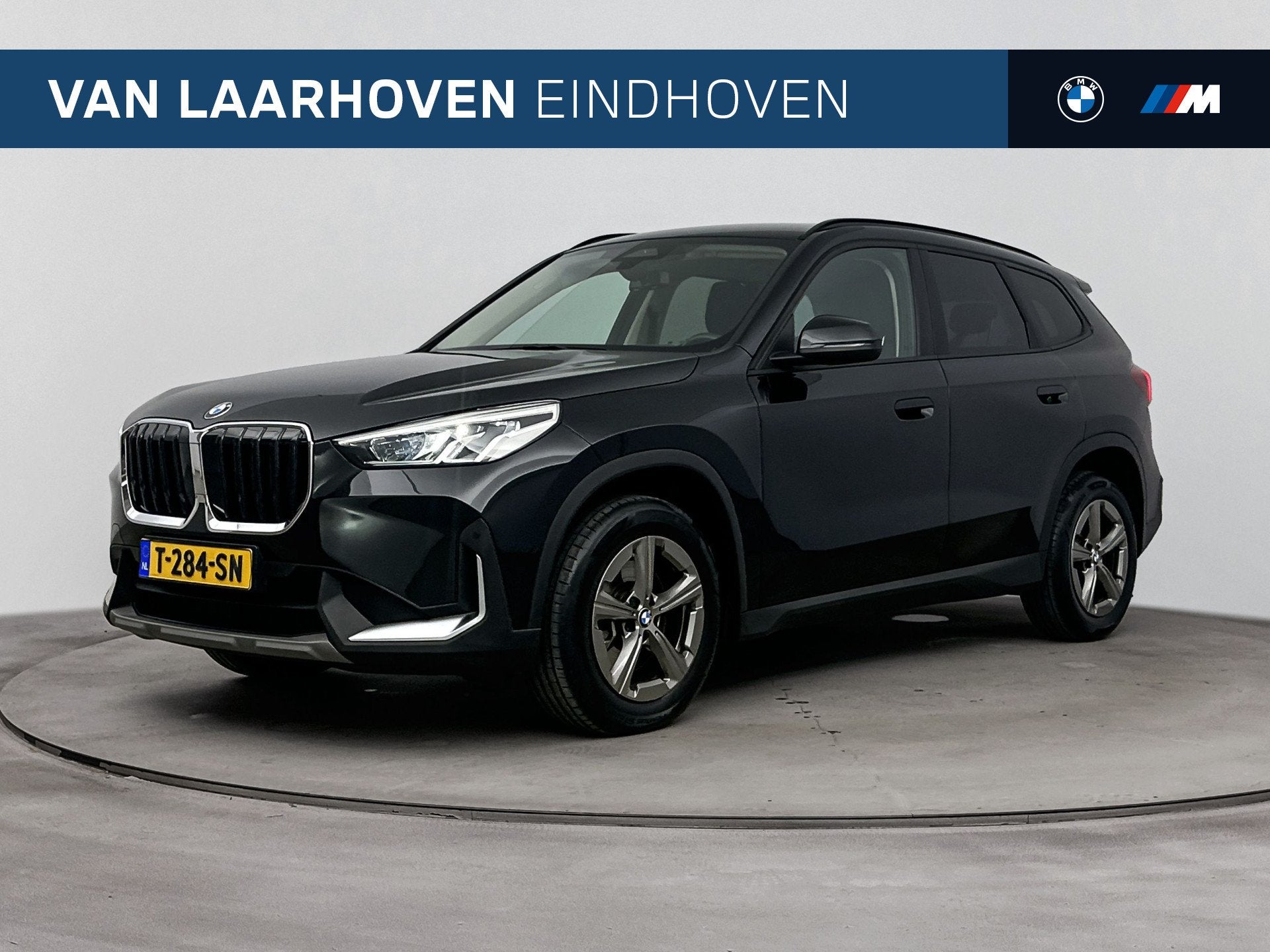 BMW X1 sDrive20i Automaat / Trekhaak / Sportstoelen / Achter, Dealer onderhouden, Euro 6, 156 pk, Met garantie (alle)