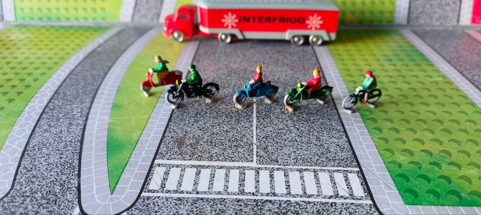 Oude Lego motoren., Verzenden, Gebruikt, Bus of Vrachtwagen