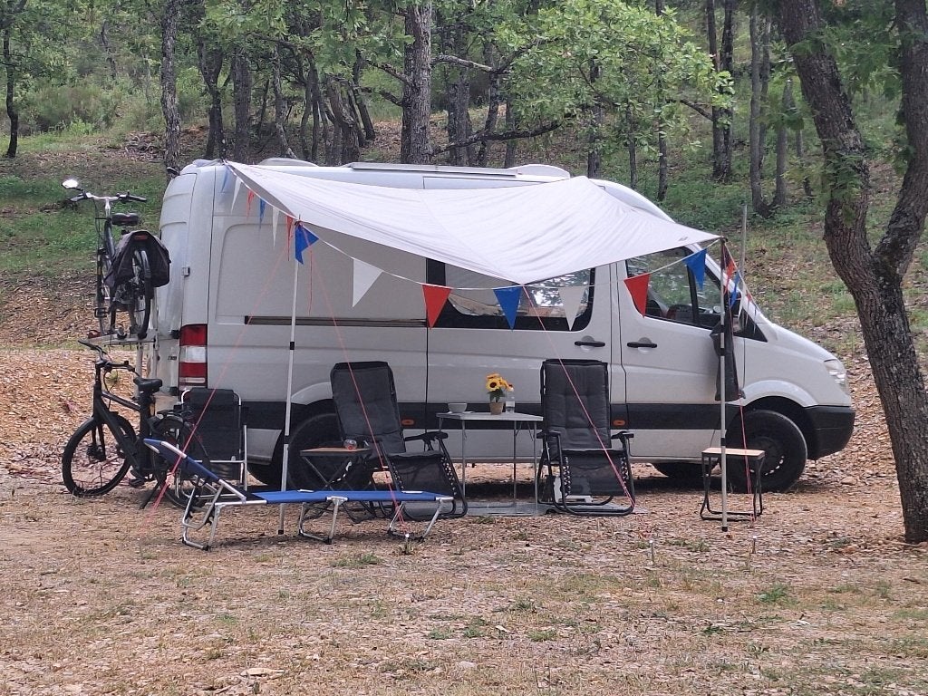 Mercedes-Benz Sprinter, Chemisch toilet, Buscamper of Camperbus, Vloeistofverwarming, Tot en met 3