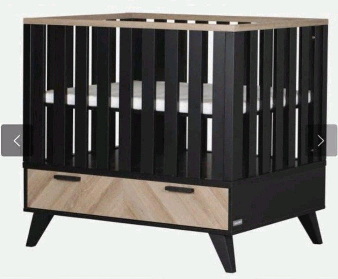 Babybox inclusief matras, Ophalen, Zo goed als nieuw