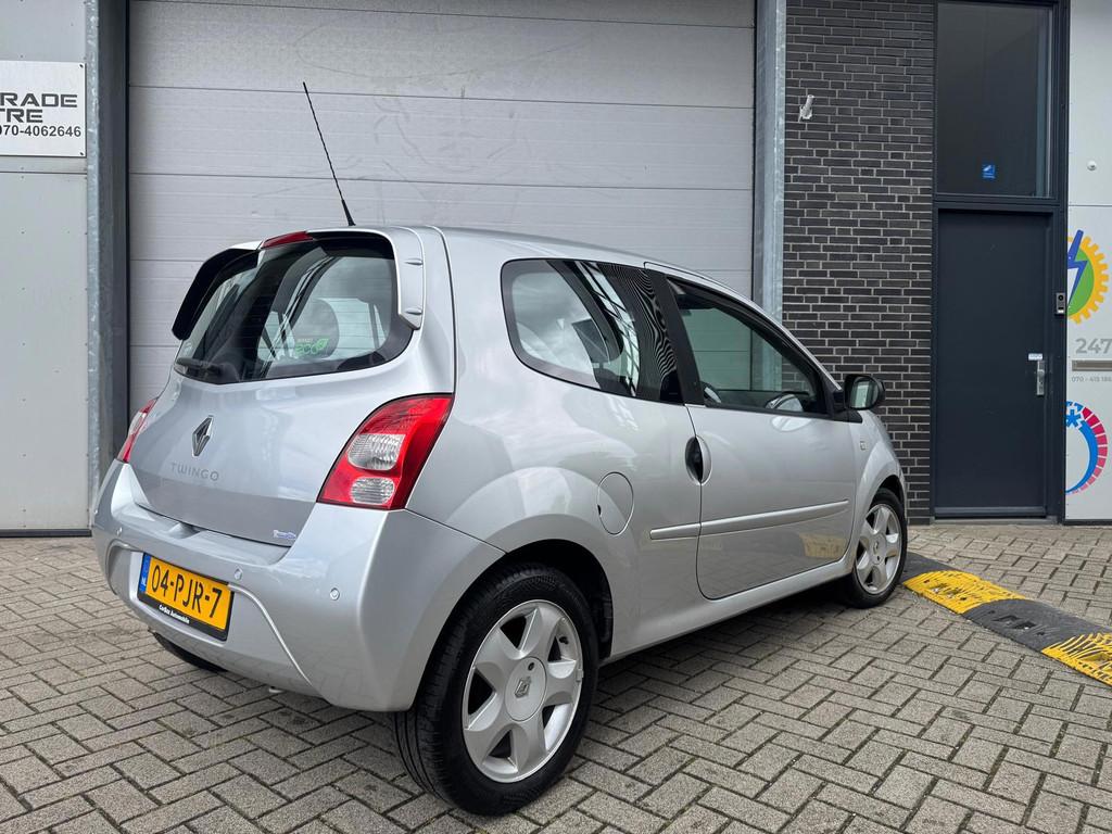 Renault Twingo 1.2-16V Dynamique [Distributieriem vv | Cruis, Gebruikt, Zwart, 4 cilinders, 4 stoelen