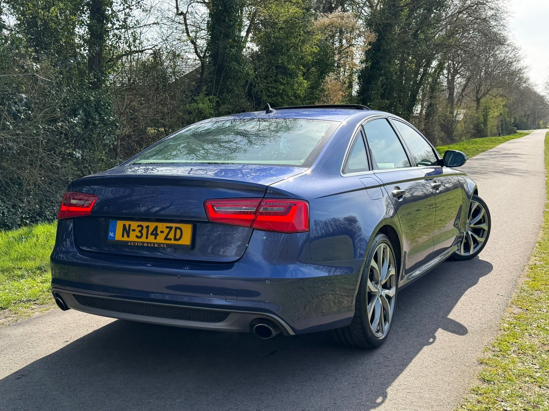 Foto 4 van Audi A6 3.0 TFSI quattro S-Line | Schuif/Kanteldak + Lederbe