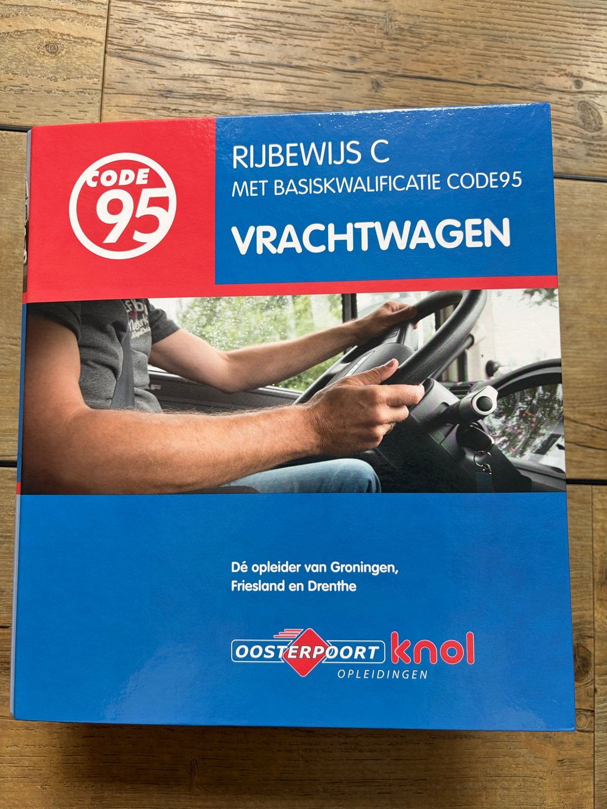 Vrachtwagen Rijbewijs C/C1/C2/C3 code 95, Boeken, Ophalen of Verzenden, Beta, Zo goed als nieuw, Overige niveaus