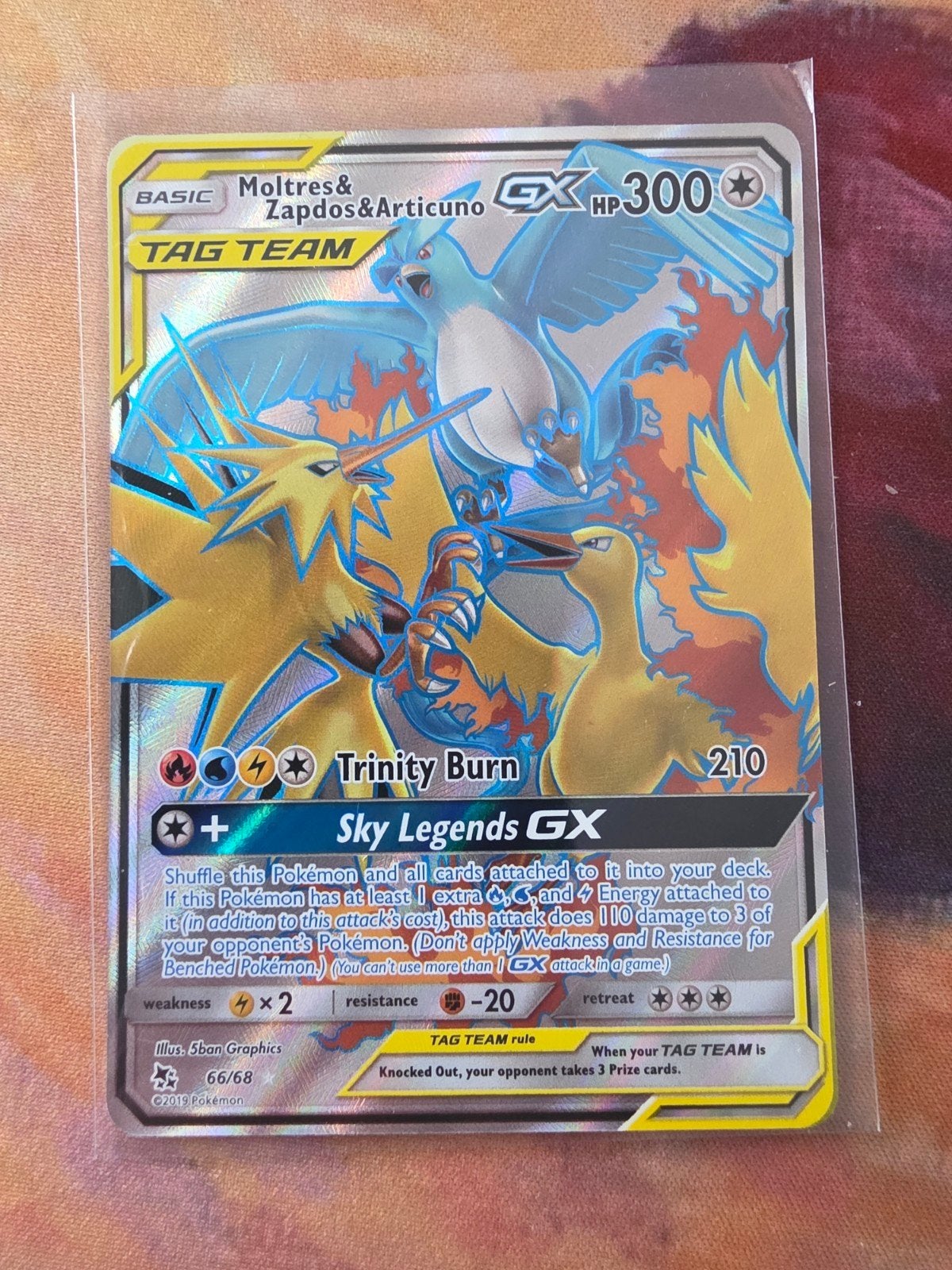 Moltres & Zapdos & Articuno GX TAG TEAM (Near Mint), Ophalen of Verzenden, Zo goed als nieuw, Losse kaart, Foil