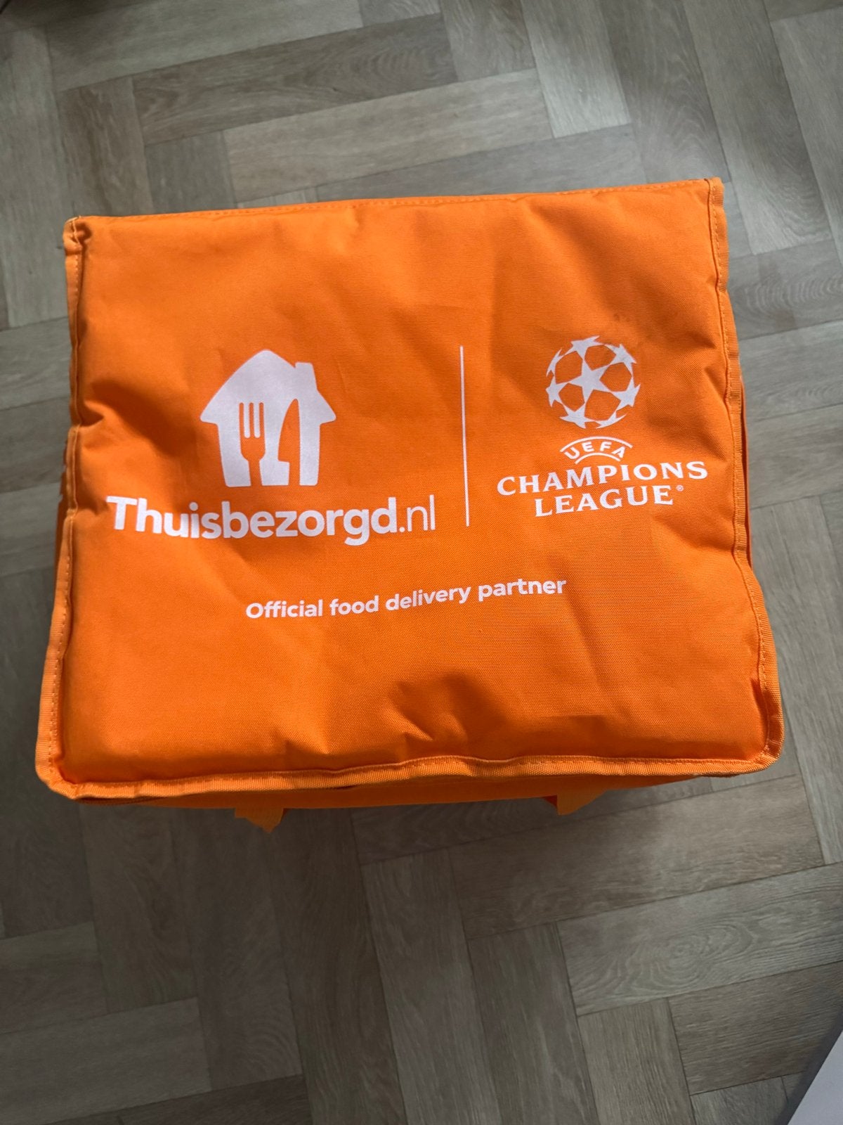 Thuis bezorgd tas, Ophalen of Verzenden, Zo goed als nieuw