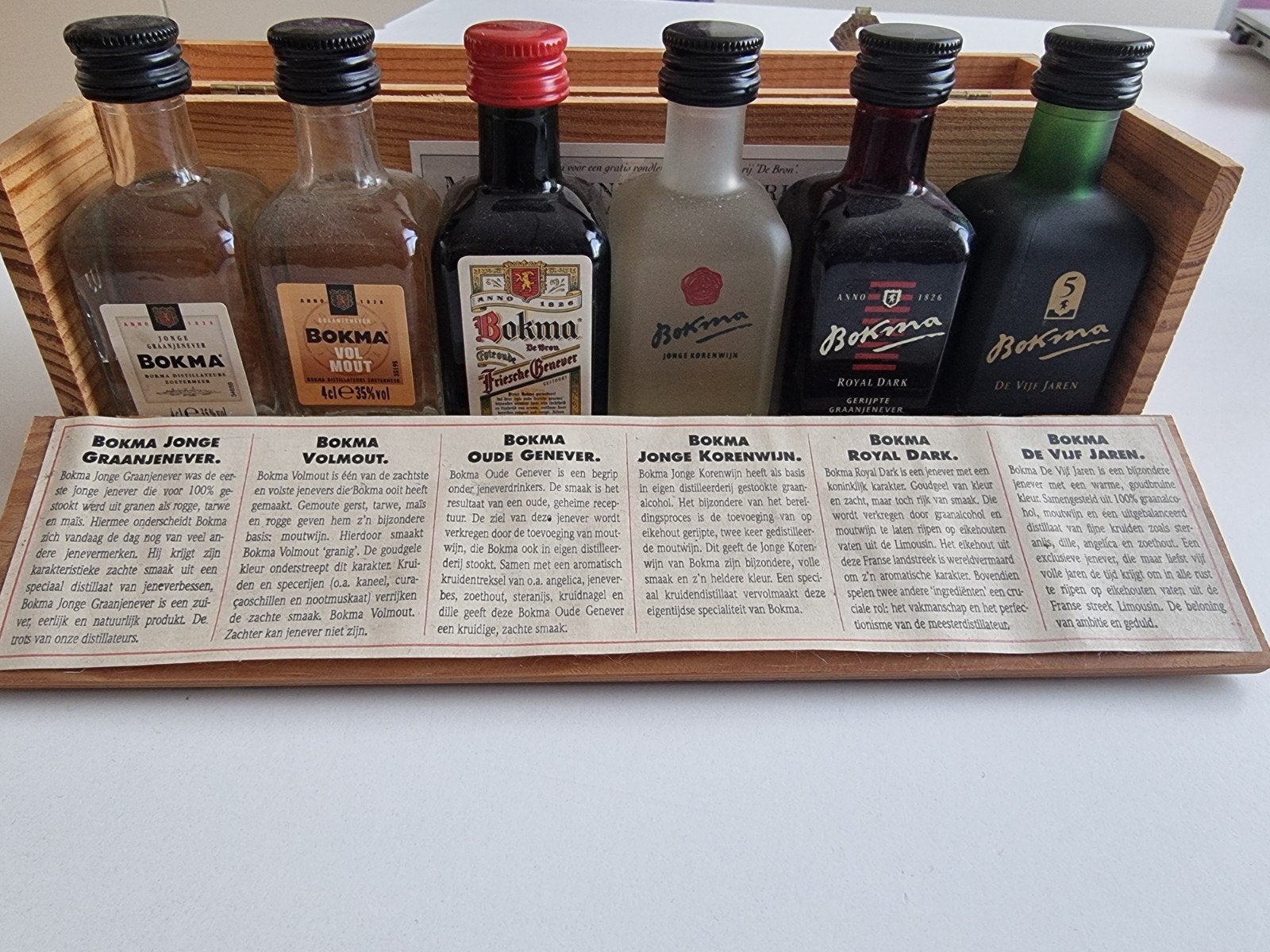 Bokma Miniatuur Jenever/Korenwijn Collectie in Houten Kistje, Ophalen, Zo goed als nieuw