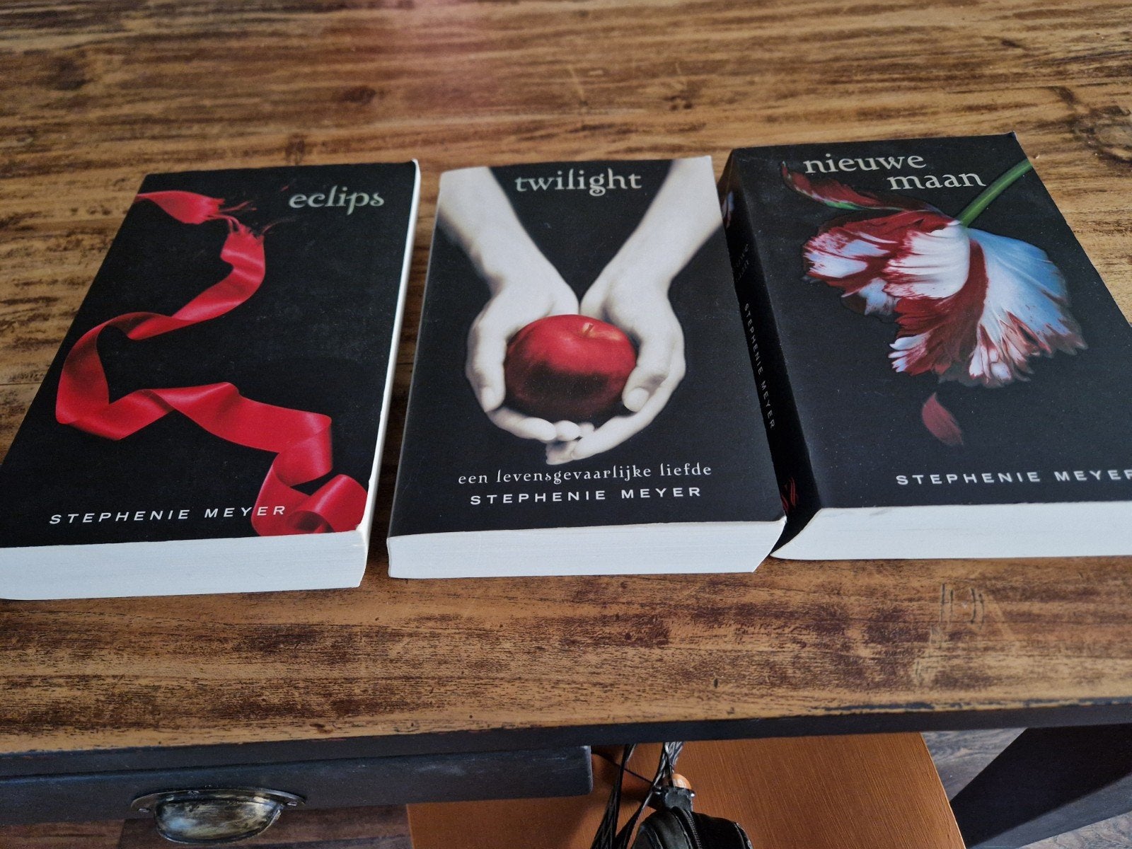 Stephenie Meyer - Twilight, eclips en nieuwe maan, Ophalen of Verzenden, Zo goed als nieuw, Stephenie Meyer