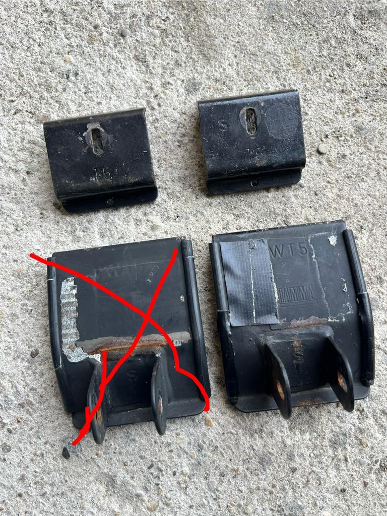Fiamma fietsdrager VW T5 houder 3x adapters fietsendrager, Auto diversen, Fietsendragers, Ophalen, Zo goed als nieuw, Achterklepdrager
