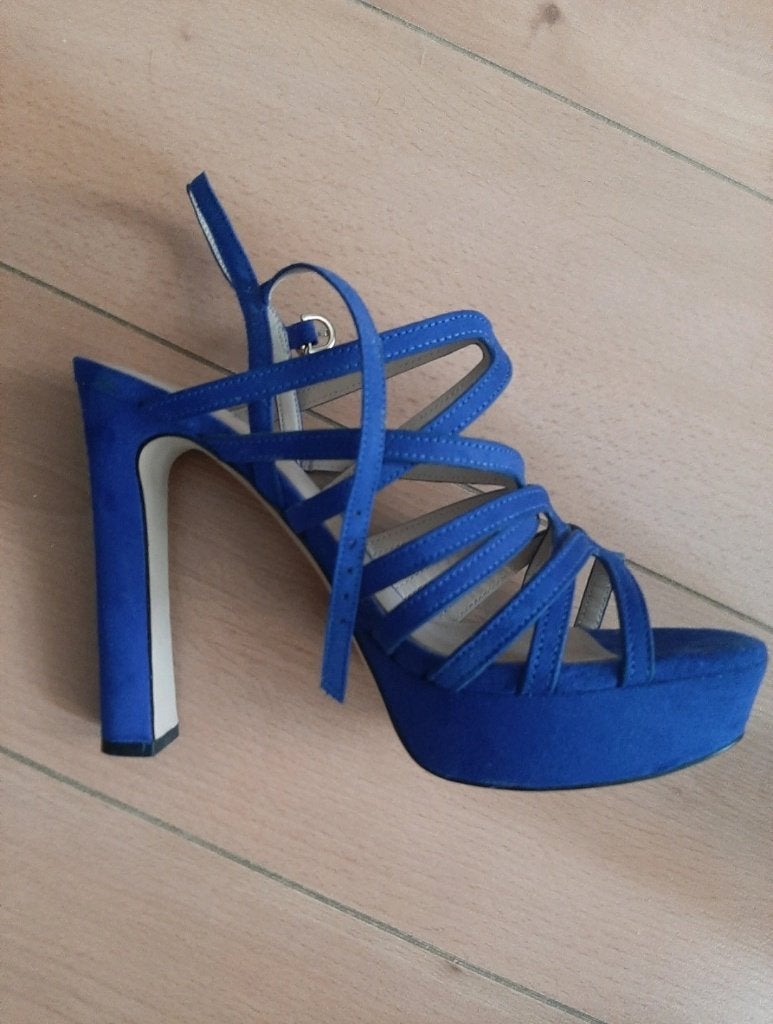 Blauwe hakken Mango nieuw maat 38, Kleding | Dames, Schoenen, Pumps, Mango, Blauw, Nieuw