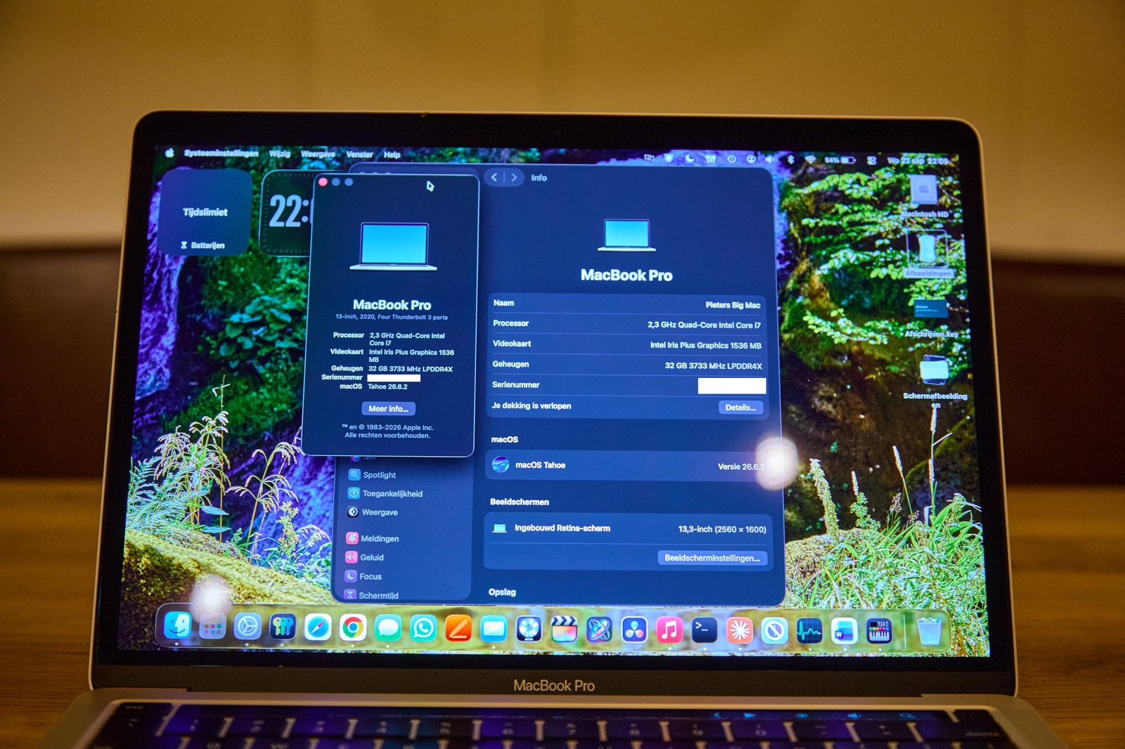 Foto 12 van Macbook pro 13 inch i7 32gb ram 512gb ssd 4 thunderbolt